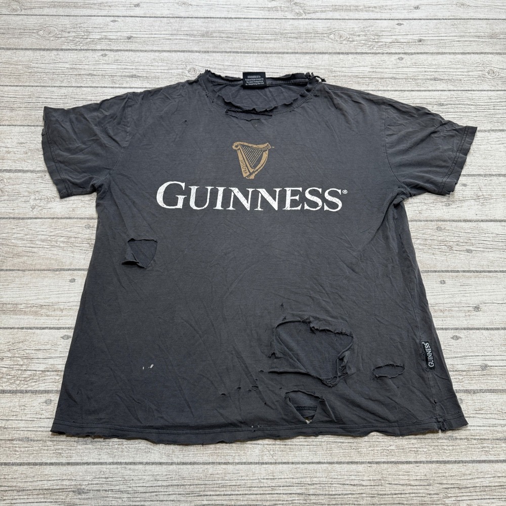 Y2K Guinness T-Shirt Men's Large Black Extra Stout Beer Super Thrashed Faded
